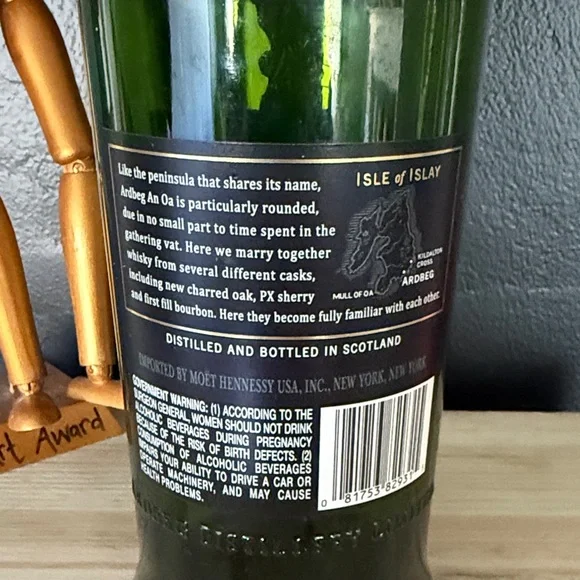 Ardbeg An OA Single Malt Scotch Whisky EMPTY BOTTLE - Picture 3 of 5